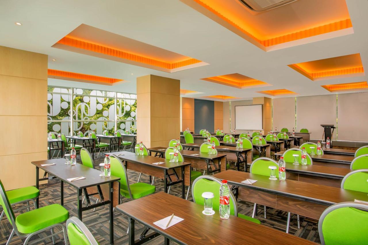 Zest Parang Raja Solo By Swiss-Belhotel International Bonorejo Екстер'єр фото